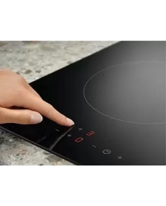 Купить Встраиваемая варочная панель электрическая Electrolux LHR3233CK черный  в E-mobi