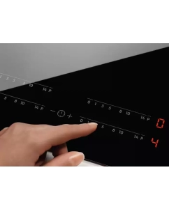 Купить Встраиваемая варочная панель индукционная Electrolux CIT61443 черный  в E-mobi
