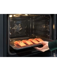 Купить Встраиваемый электрический духовой шкаф Electrolux EOB7S31X черный  в E-mobi