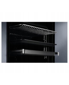Купить Встраиваемый электрический духовой шкаф Electrolux EOD6P77WZ черный  в E-mobi