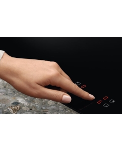 Купить Встраиваемая варочная панель индукционная Electrolux EIB60420CK черный  в E-mobi