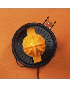 Купить Соковыжималка для цитрусовых Scarlett SC-JE50C09 Black  в E-mobi