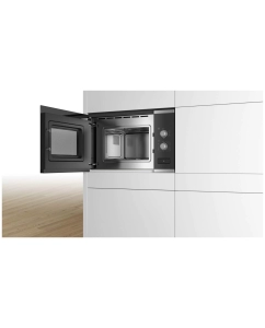 Купить Встраиваемая микроволновая печь Bosch BFL520MS0 черный/серебристый  в E-mobi