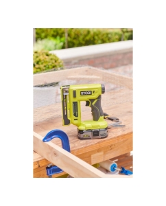 Купить Аккумуляторный степлер Ryobi ONE+ R18ST50-0  без аккумулятора в комплекте 5133004496  в E-mobi