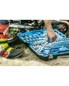 Купить Набор инструментов HOEGERT TECHNIK 222 шт, 1/4, 3/8,1/2 HT1R444  в E-mobi