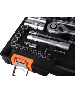 Купить Набор инструментов Вихрь АВТО, 1/2, 1/4, CrV, в кейсе 94 предмета 73/6/7/7  в E-mobi