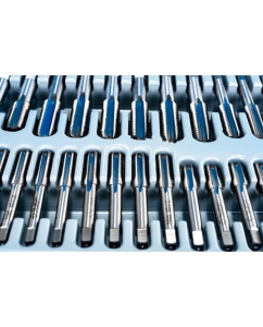 Купить Набор метчиков и плашек &quot;ПРОФЕССИОНАЛ&quot;, сталь Р6М5, 110 предметов ЗУБР 28110-H110  в E-mobi