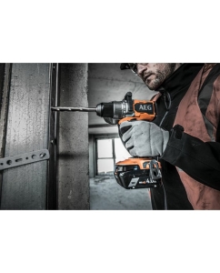 Купить Бесщеточная аккумуляторная дрель-шуруповерт AEG 18В BS18C3BL-402C 4935478936  в E-mobi