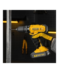 Купить Аккумуляторная дрель-шуруповерт DENZEL CDL-IB-18-02 26113, Li-Ion  в E-mobi