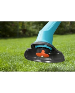 Купить Электрический триммер Gardena Small Cut Plus 350/23 09806-20.000.00  в E-mobi