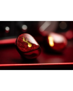 Купить FATfreq Scarlet Mini  в E-mobi