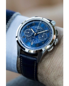 Купить Швейцарские механические спортивные наручные часы Aviator V.4.40.0.356.4 с хронографом  в E-mobi