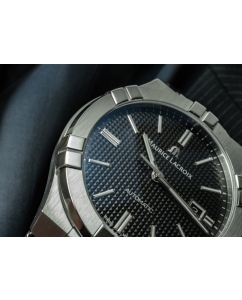 Купить Швейцарские механические наручные часы Maurice Lacroix AI6007-SS001-330-1  в E-mobi