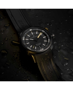 Купить Швейцарские механические наручные часы Maurice Lacroix PT6248-DLB00-330-2  в E-mobi