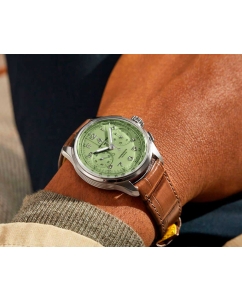 Купить Швейцарские механические наручные часы Breitling AB0930D31L1P1 с хронографом  в E-mobi