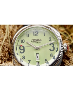 Купить Российские механические наручные часы Слава 0930557/300-2428  в E-mobi