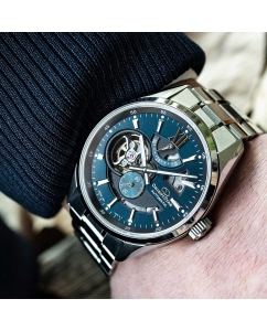 Купить Японские механические наручные часы Orient Star RE-AV0114E0  в E-mobi