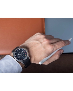 Купить Швейцарские механические наручные часы Corum A984/04253 с хронографом  в E-mobi