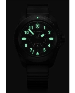 Купить Швейцарские наручные часы Victorinox 241982  в E-mobi