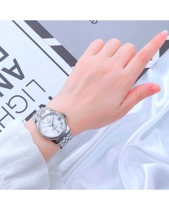 Купить Швейцарские механические наручные часы Tissot T108.208.11.117.00  в E-mobi