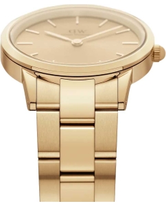 Купить Наручные часы Daniel Wellington Iconic Link Unitone 28 G Gold  в E-mobi