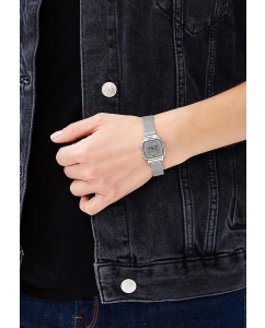 Купить Японские наручные часы Casio Vintage LA-670WEM-7E с хронографом  в E-mobi