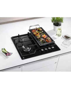 Купить Встраиваемая варочная панель газовая Electrolux GPE363YK черный  в E-mobi
