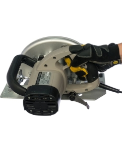 Купить Дисковая пила Интерскол ДП-210/1900 М 98.1.1.20  в E-mobi