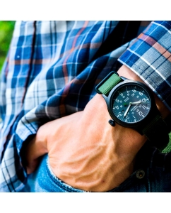 Купить Наручные часы Timex Expedition TW4B04700  в E-mobi