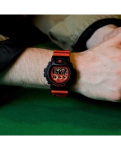 Купить Японские наручные часы Casio G-SHOCK DW-6900TD-4 с хронографом  в E-mobi