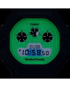 Купить Японские наручные часы Casio G-SHOCK DW-5900WY-2 с хронографом  в E-mobi