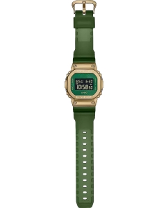 Купить Японские наручные часы Casio G-SHOCK GM-5600CL-3E с хронографом  в E-mobi