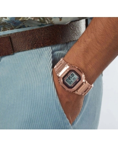 Купить Японские наручные часы Casio G-SHOCK GMW-B5000GD-4ER с хронографом  в E-mobi