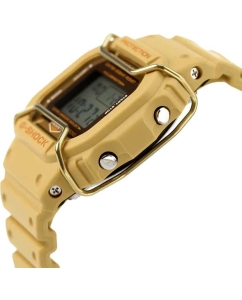 Купить Японские наручные часы Casio G-SHOCK DW-5600PT-5 с хронографом  в E-mobi