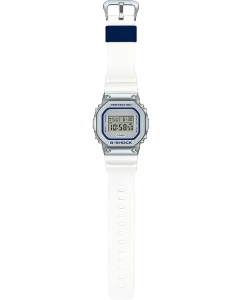 Купить Японские наручные часы Casio G-SHOCK GM-5600LC-7E с хронографом  в E-mobi