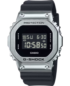 Купить Японские наручные часы Casio G-SHOCK GM-5600U-1 с хронографом в E-mobi