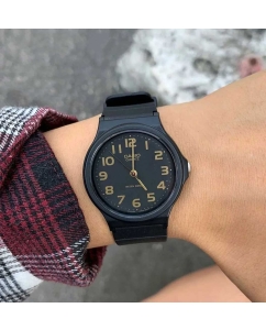 Купить Японские наручные часы Casio Collection MW-240-1B2  в E-mobi