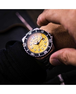 Купить Японские механические наручные часы Citizen NJ0170-83Z  в E-mobi