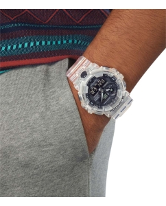 Купить Японские наручные часы Casio G-SHOCK GA-700SKE-7AER с хронографом  в E-mobi