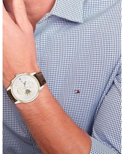 Купить Наручные часы Tommy Hilfiger 1710501  в E-mobi