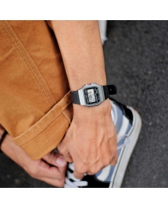 Купить Японские наручные часы Casio Illuminator F-91WM-1B с хронографом  в E-mobi