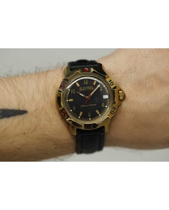 Купить Российские механические наручные часы Восток Командирские 819326  в E-mobi