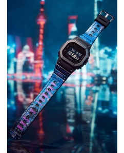 Купить Японские наручные часы Casio G-SHOCK DW-5600BB-1PRC с хронографом  в E-mobi