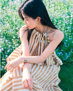 Купить Наручные часы Daniel Wellington Quadro Mini 15.4x18.2 Evergold G Emerald  в E-mobi