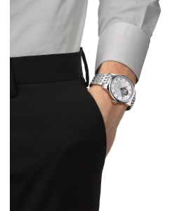 Купить Швейцарские механические наручные часы Tissot T006.407.11.033.02  в E-mobi