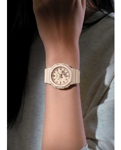 Купить Японские наручные часы Casio G-SHOCK GMA-P2110-4A с хронографом  в E-mobi