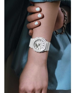 Купить Японские наручные часы Casio G-SHOCK GMA-P2110-7A с хронографом  в E-mobi