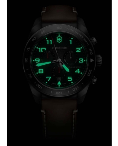 Купить Швейцарские наручные часы Victorinox 242046 с хронографом  в E-mobi