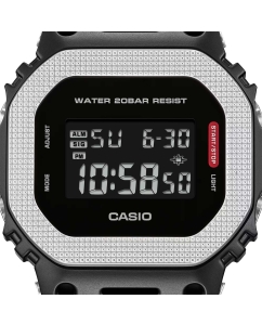 Купить Японские наручные часы Casio G-SHOCK GM-5600BM-1 с хронографом  в E-mobi