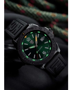 Купить Наручные часы Luminox XS.3137.B Pacific Diver 3120 Series  в E-mobi